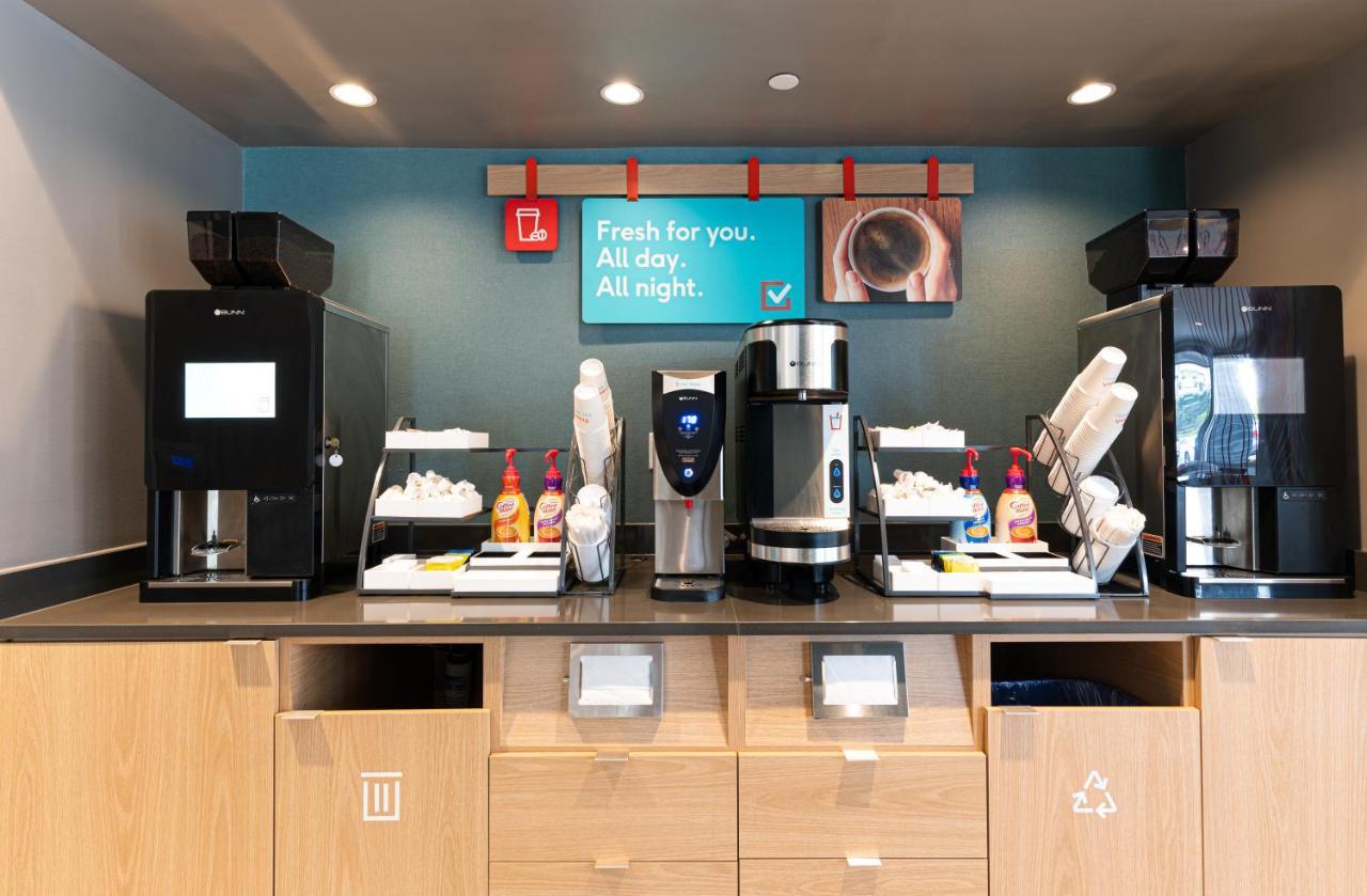 Avid Hotel Summerville By Ihg Ngoại thất bức ảnh